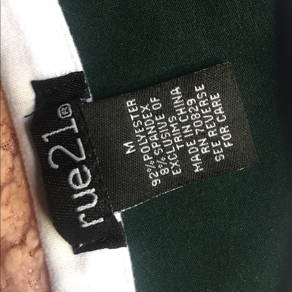 READ MORE below! Rue 21, perfect condition - Picture 5 of 5